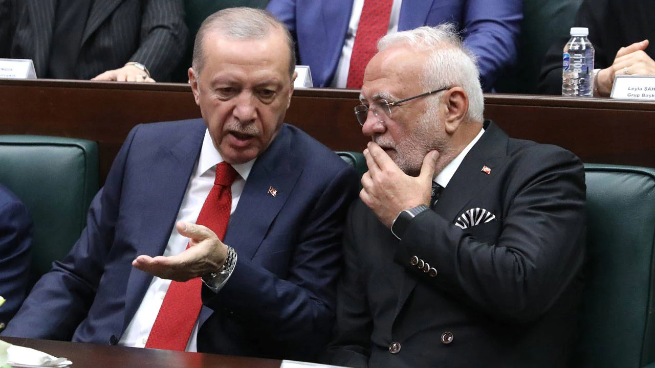 AKP'den erken seçim için tarih verildi