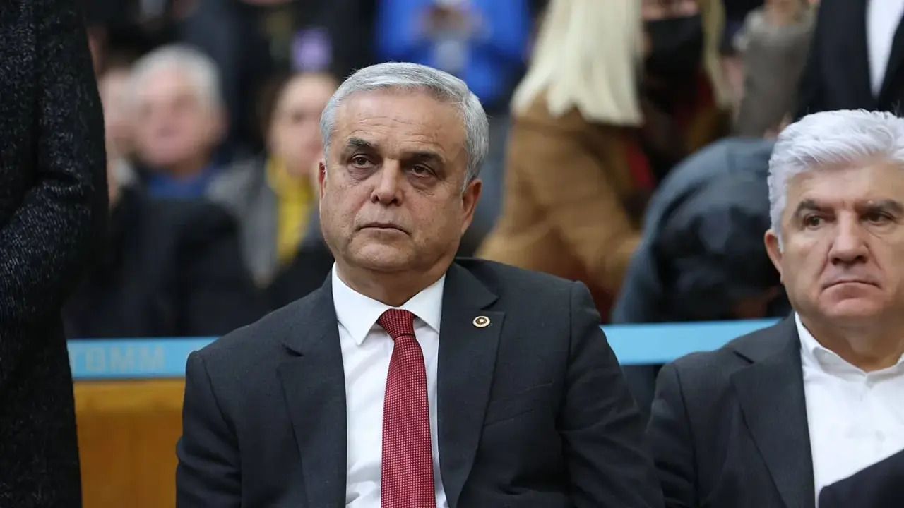 Hasan Ufuk Çakır: "Günde en az 426 kişiyle telefonda görüşüyorum"