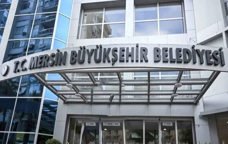 Mersin Büyükşehir Belediyesi'ne Yönelik Rüşvet ve Yolsuzluk Soruşturmasının Detayları 