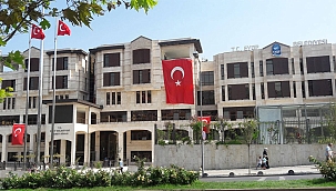 Eyüpsultan Belediye Başkan Yardımcısı dahil 3 kişi gözaltına alındı